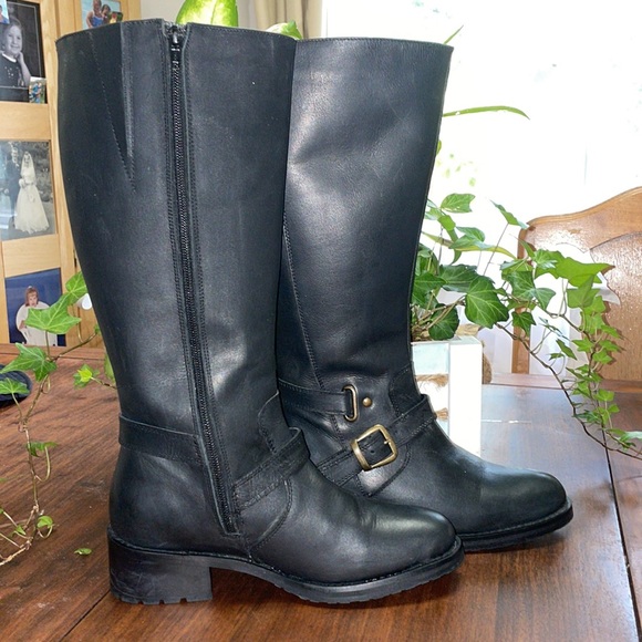 Jessica Leather Boots - Picture 2 of 7